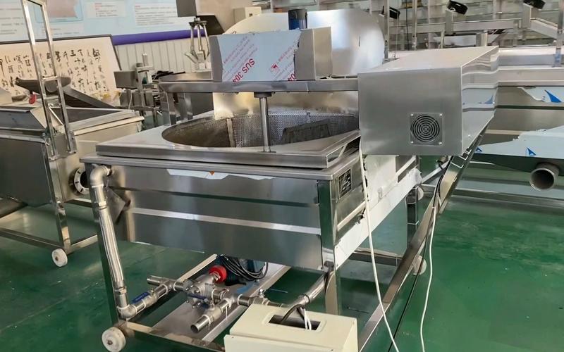 大型油炸机 自动油炸锅 油炸生产线可实现产品的自动油炸,一机多用,省
